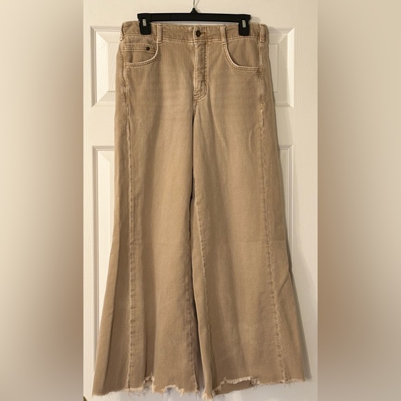 Anthropologie Pilcro The Adi Tan Pants with Raw Edge Hem Size 28 - Picture 3 of 12